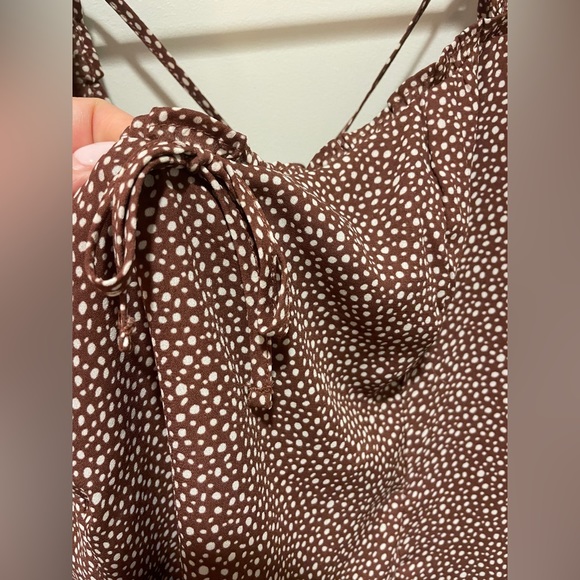 Abercrombie and Fitch Fun Brown and White Polka Dot Smocked Blouse Size Large - Picture 3 of 5